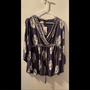 NWT Mandala S/M Blue and White Flowy Tunic